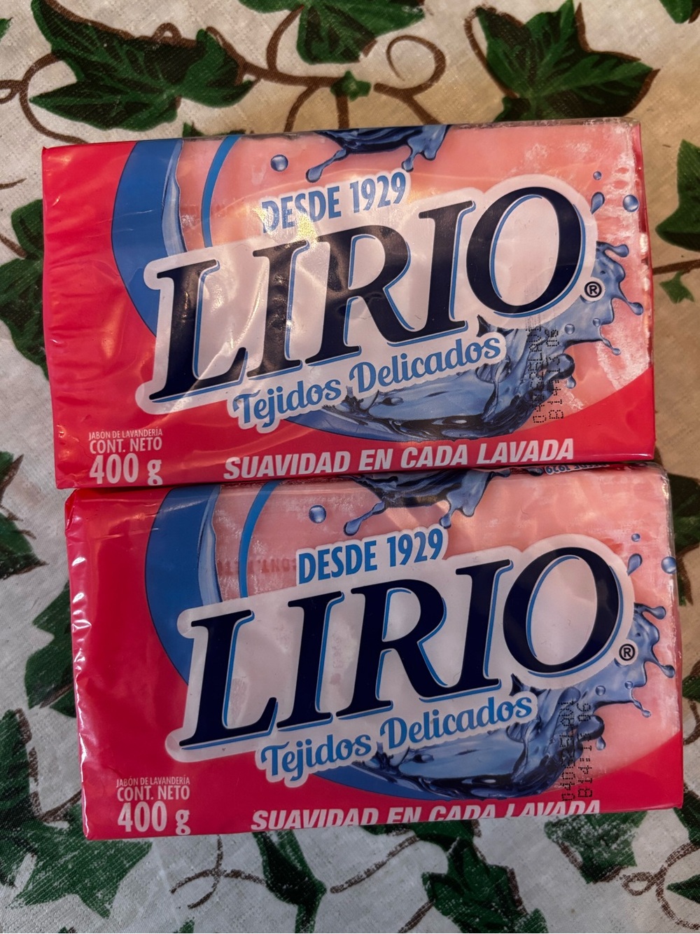 Lirio Tejidos Delicados Laundry Soap - Pink & Blue Bar (2 Pack)